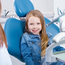 girl at dental checkup for cost of emergency dentistry in Midland 