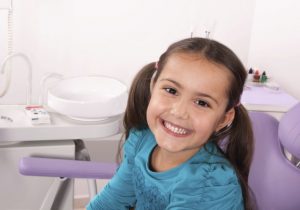 Little girl at the dentist